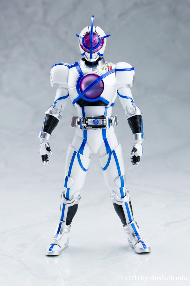 レビュー】S.H.Figuarts（真骨彫製法） 仮面ライダーサイガ
