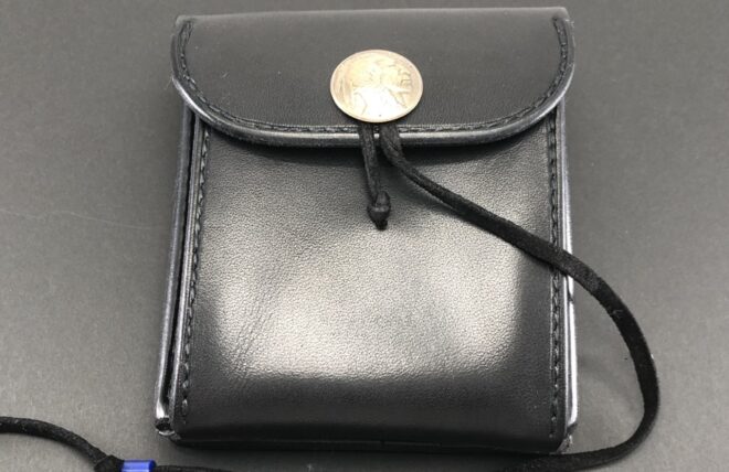 楽天市場】ゴローズ goro's 新品 二つ折り財布 (黒) ウォレット