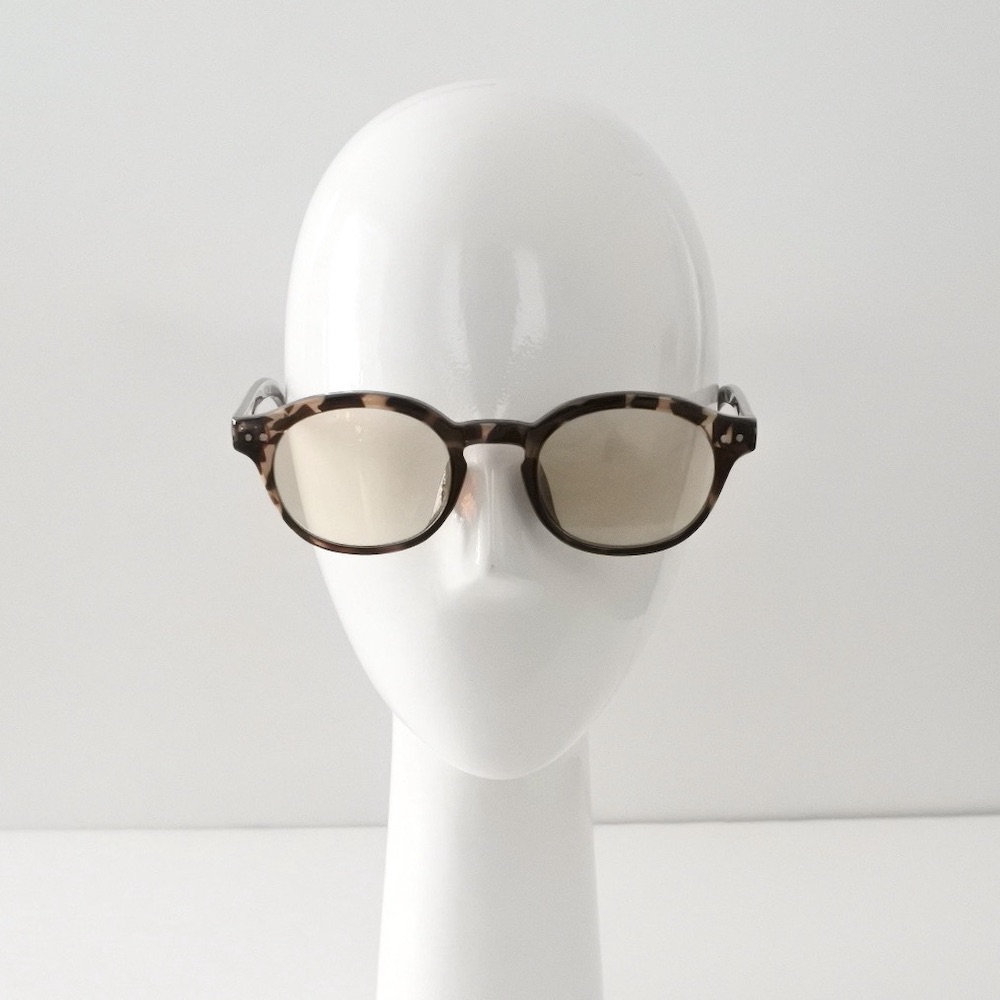 楽天市場】オーバル セルフレーム ライトベージュ カラーレンズ