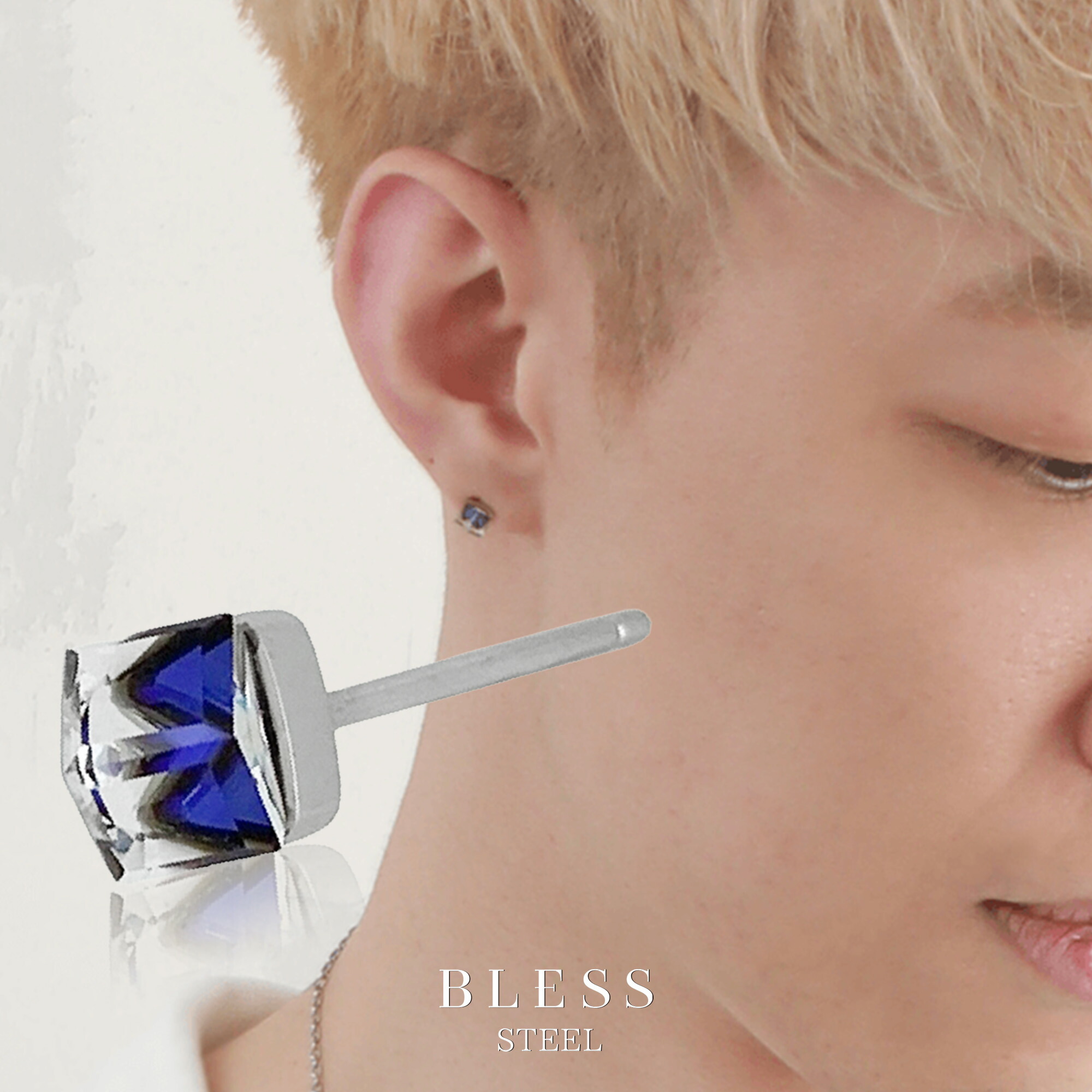 楽天市場】スワロフスキーキューブピアス(片耳用) 【ステンレス ピアス