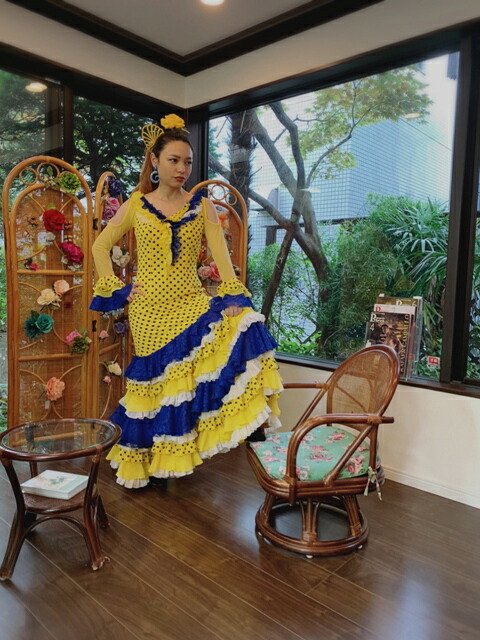 楽天市場】ヴィヴィットカラ−水玉フラメンコ衣装黄色／黒水玉/ブルー