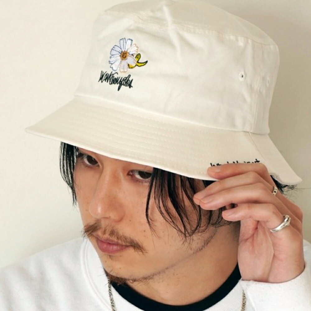 楽天市場】＼＼スーパーセール／／【送料無料】（What it isNt）ART BY