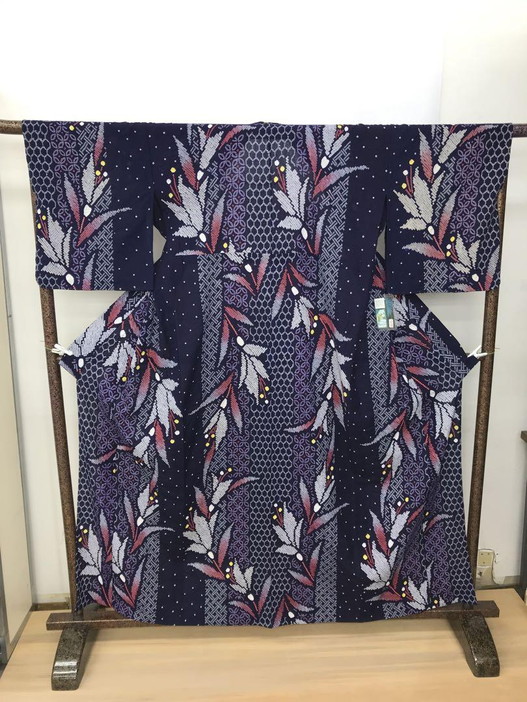 楽天市場】総絞りゆかた 仕立て上がり N o.1 伝統工芸品、有松鳴海絞