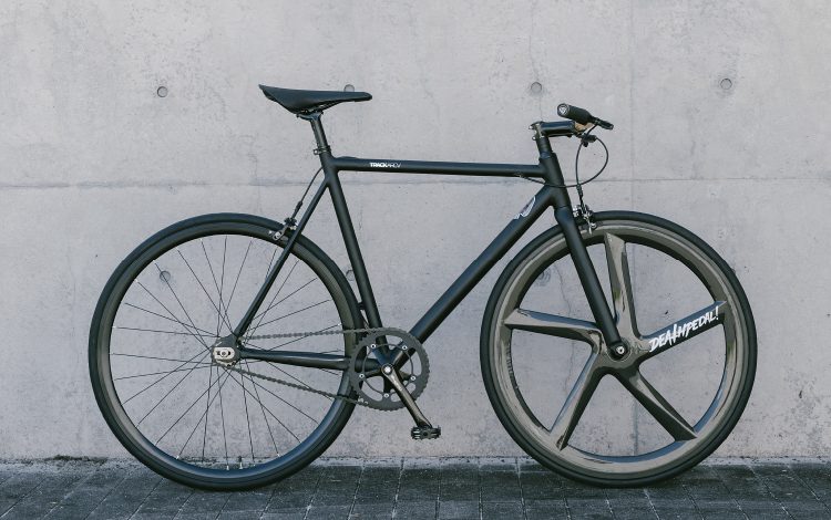 楽天市場】Fuji フジ 自転車 ピストバイク スポーツバイク TRACK ARCV