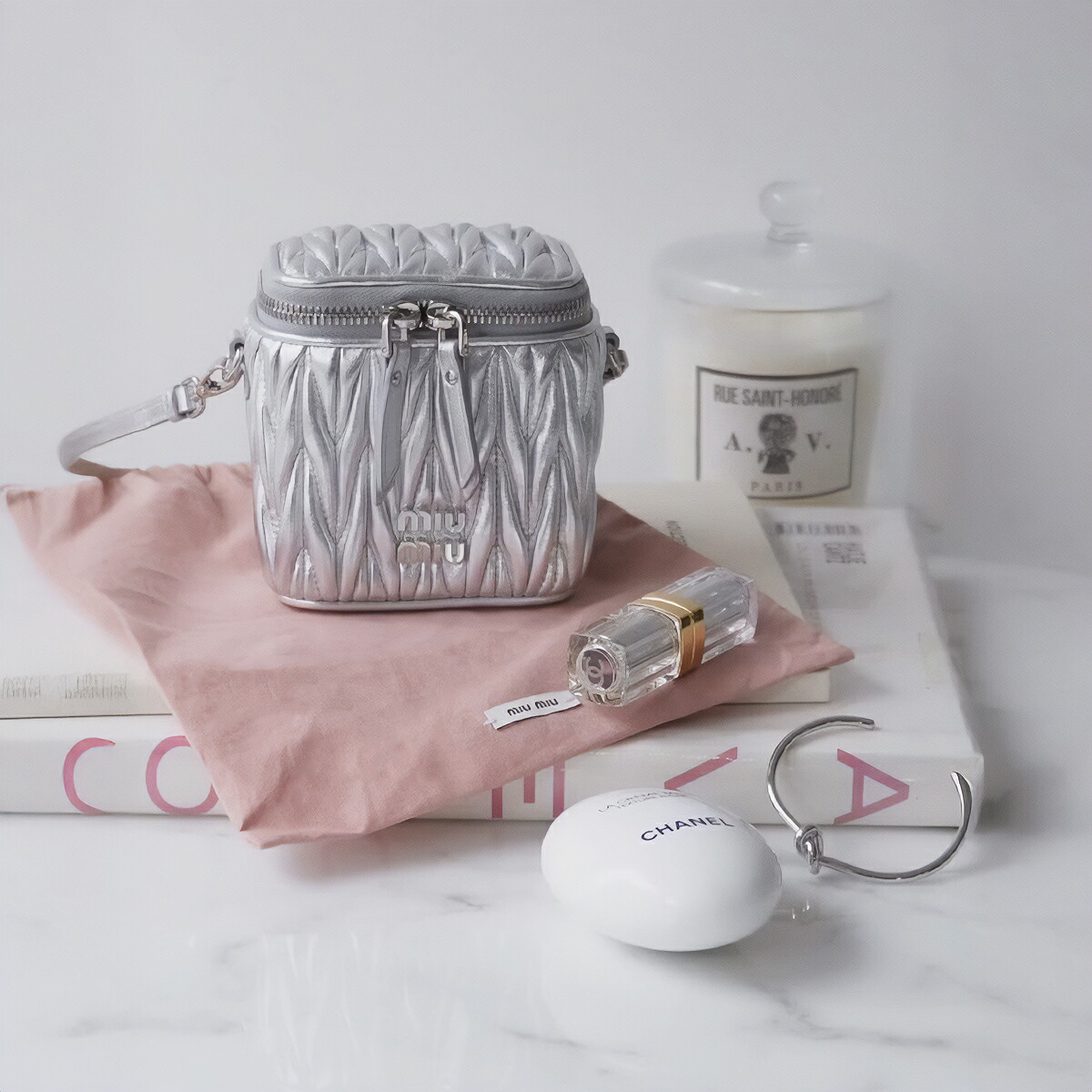 楽天市場 | インポートセレクトmusee - 【MIU MIU】の美学が詰まった