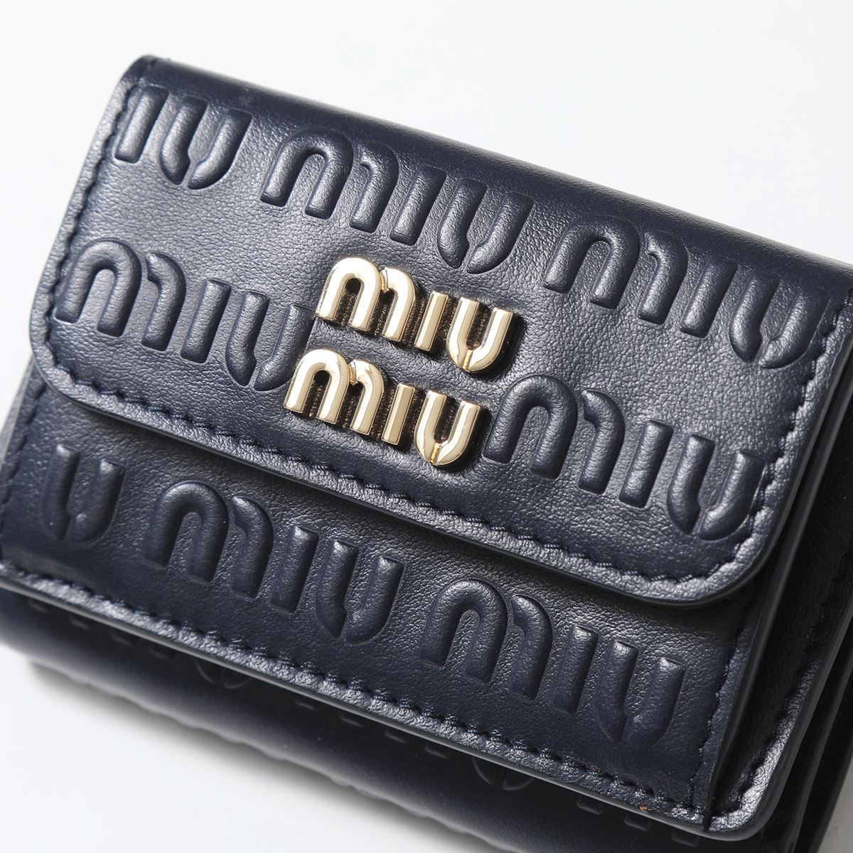 楽天市場】MIUMIU ミュウミュウ 三つ折り財布 5MH021 2F5X レディース