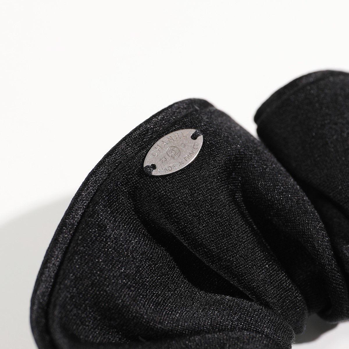 楽天市場】CHANEL シャネル シュシュ AA9137 B10966 レディース サテン