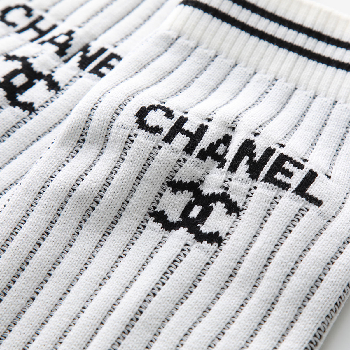 楽天市場】CHANEL シャネル レッグウォーマー AA9804 B15518