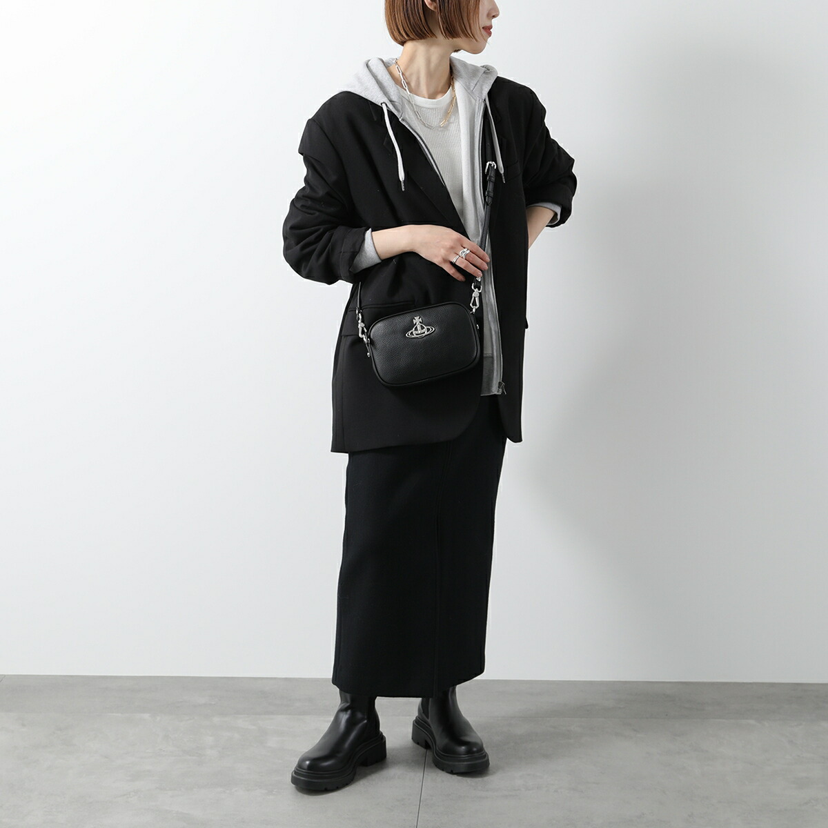 楽天市場】Vivienne Westwood ヴィヴィアンウエストウッド カメラ