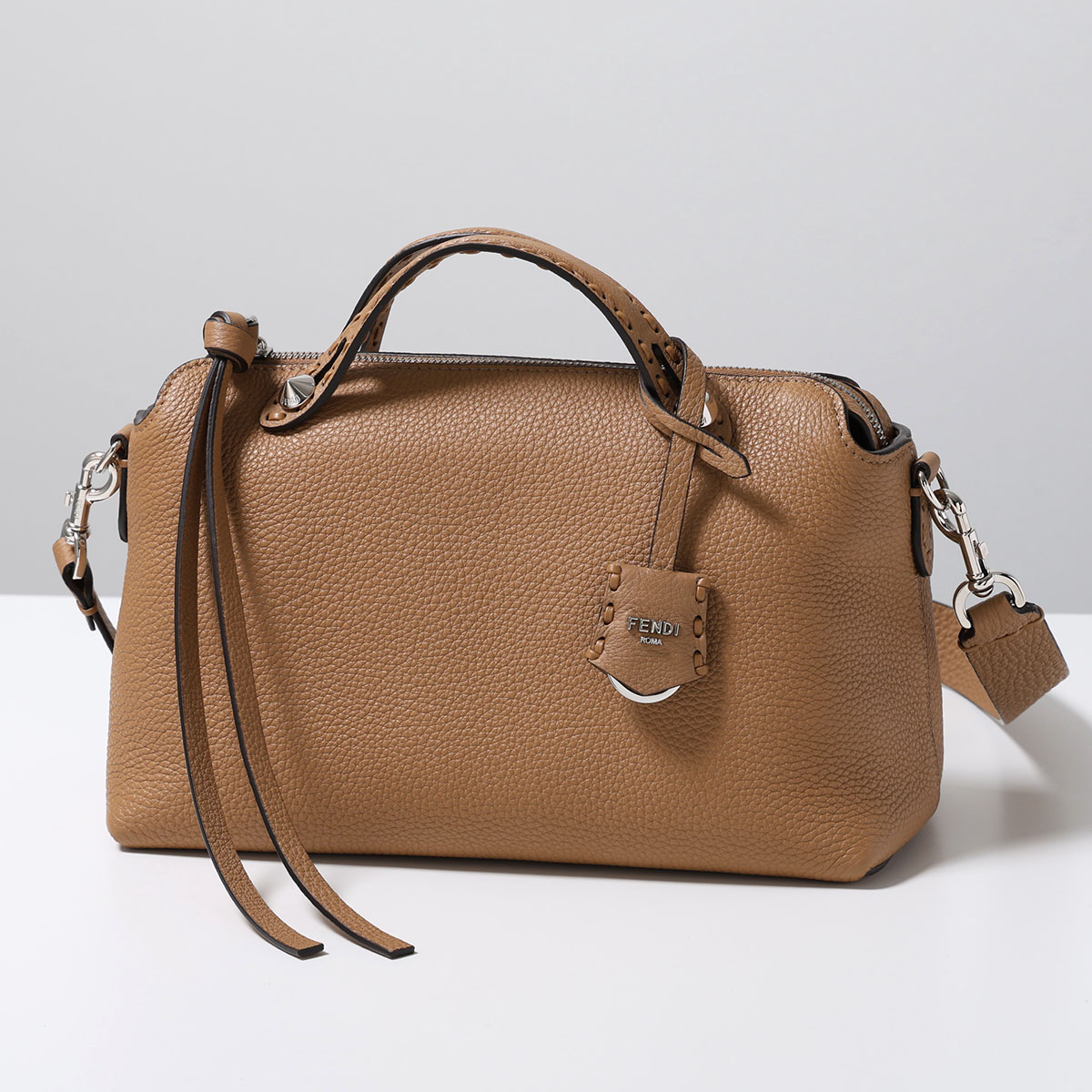 楽天市場】【最大2万円OFFクーポン対象・3/8限定】FENDI フェンディ