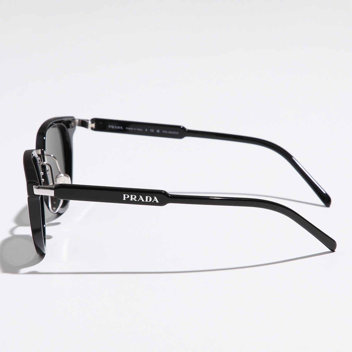 楽天市場】【最大2万円OFFクーポン対象・3/5限定】PRADA プラダ ロゴ