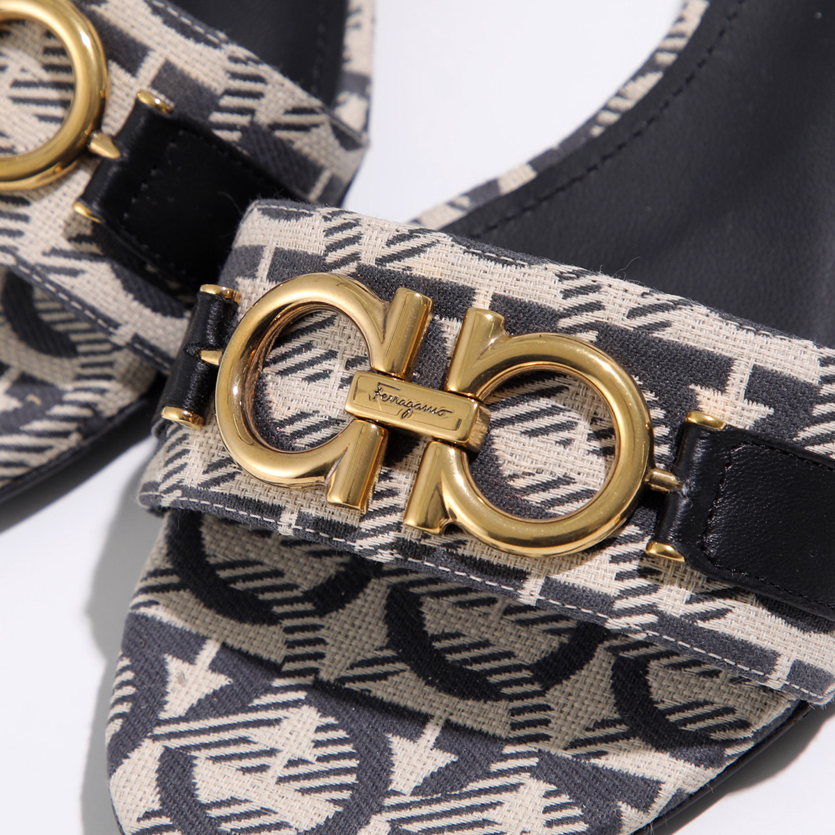 楽天市場】【最大2万円OFFクーポン対象・3/4-20時～】FERRAGAMO