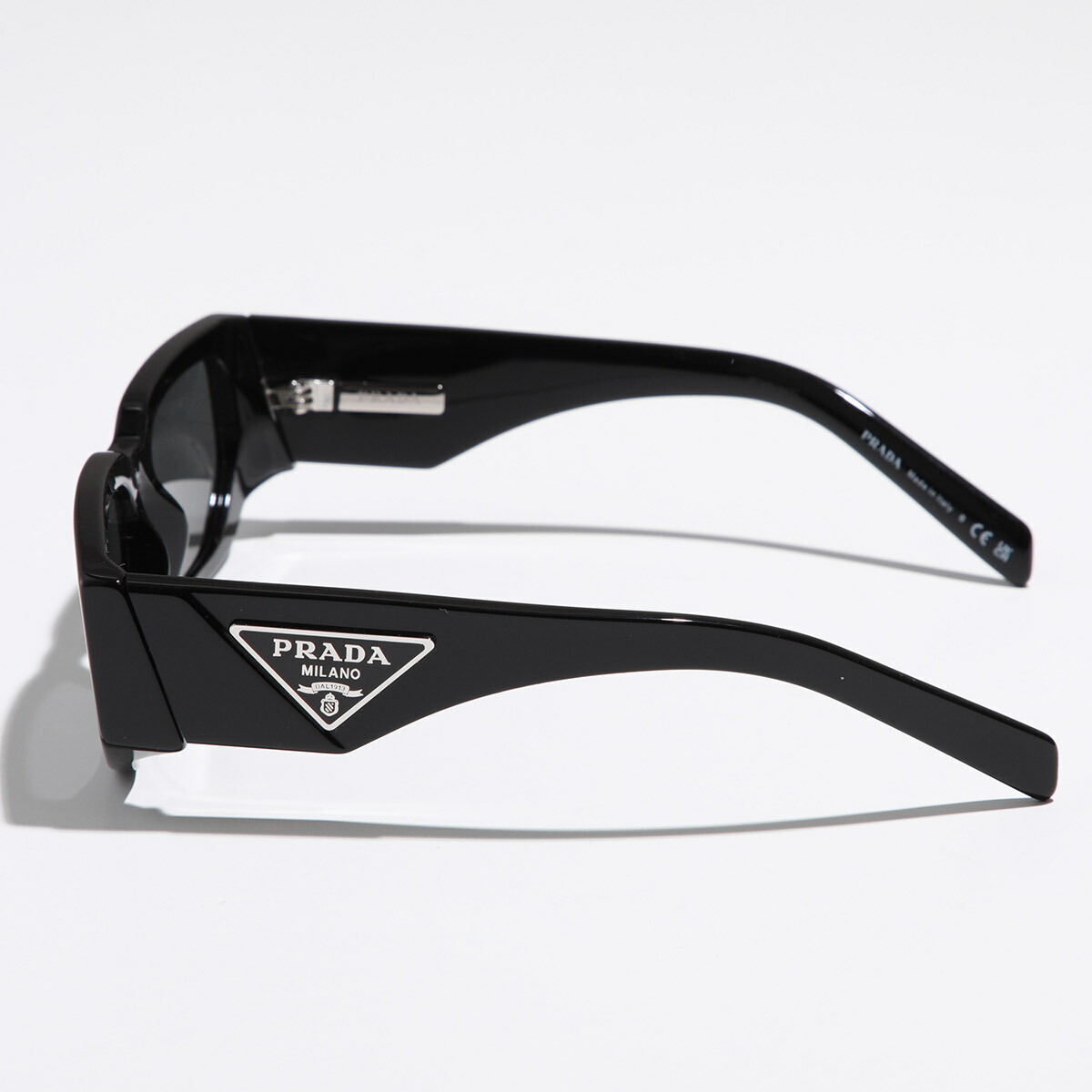 楽天市場】【10％OFFクーポン対象・3/11-1時59分迄】PRADA プラダ