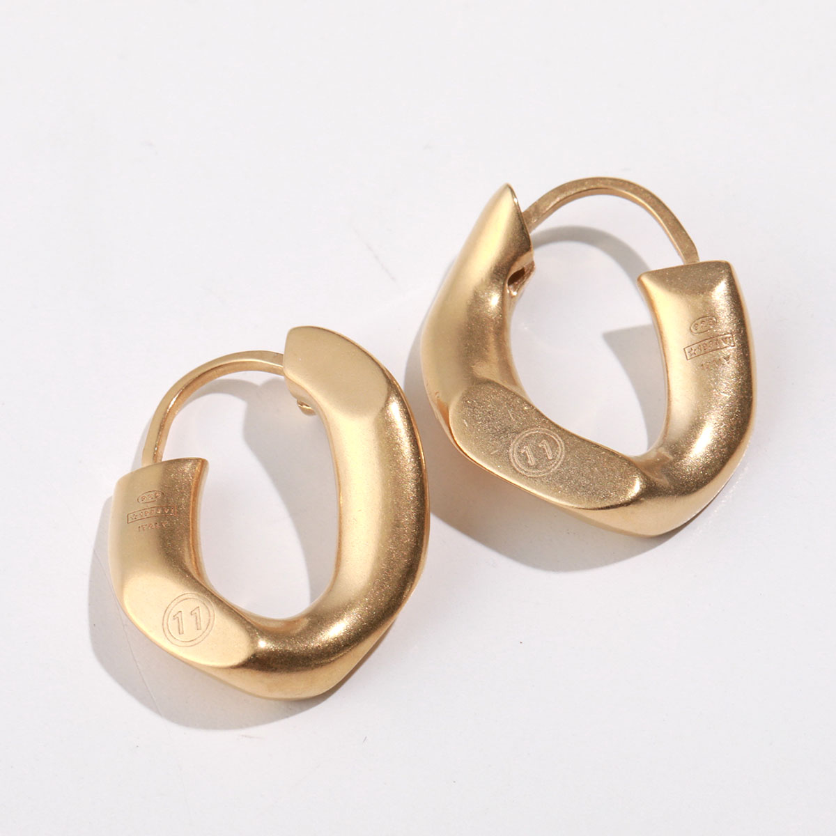 楽天市場】MAISON MARGIELA メゾンマルジェラ ピアス マイヨン