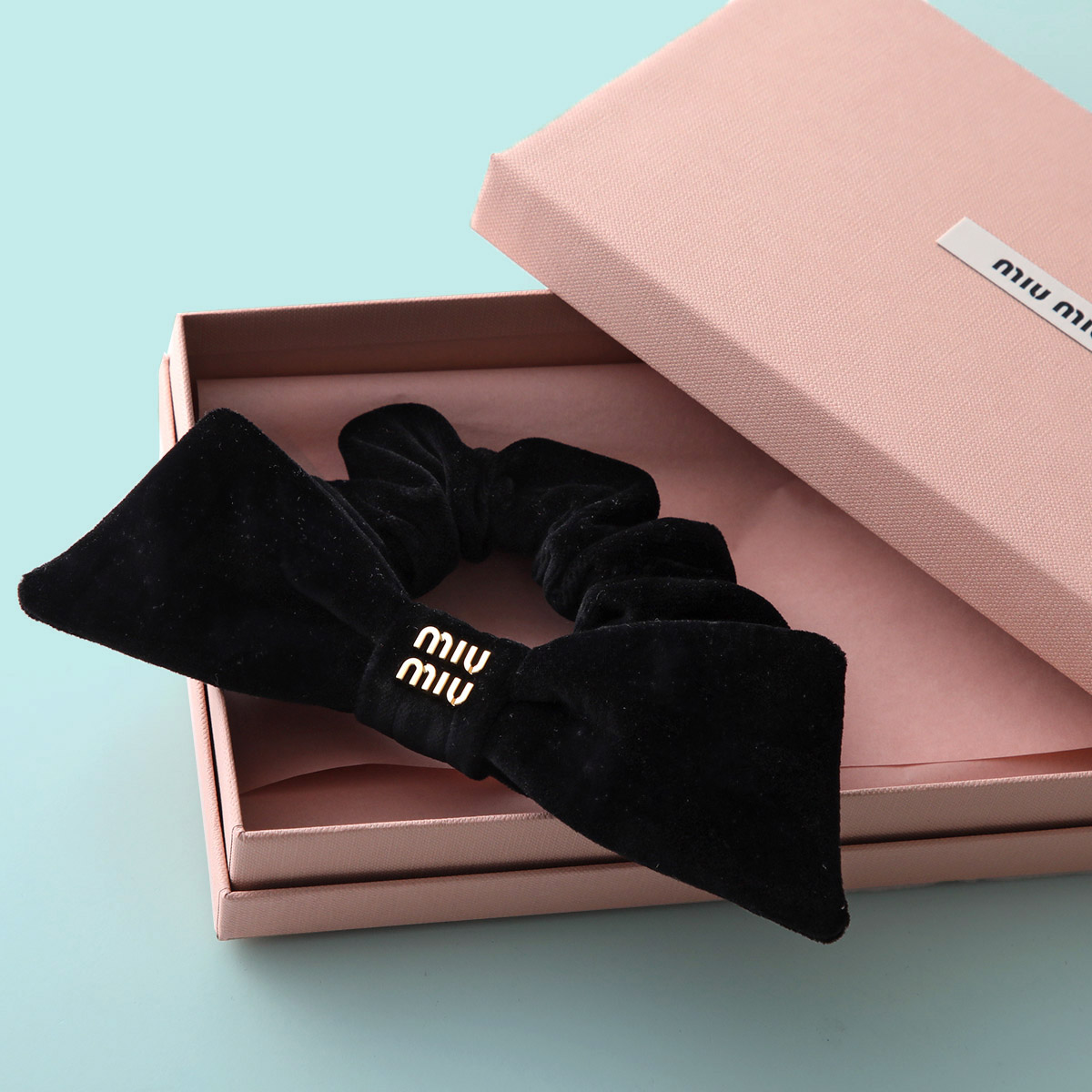 楽天市場】MIUMIU ミュウミュウ シュシュ 5IF181 068 レディース