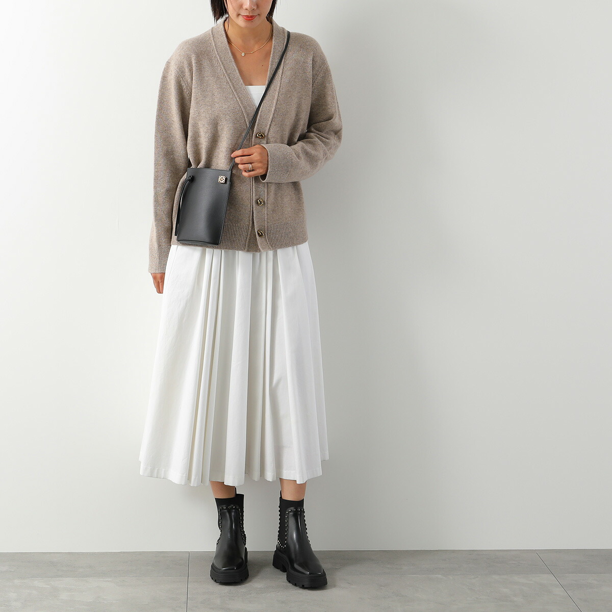 楽天市場】【最大2万円OFFクーポン対象・3/8限定】LOEWE ロエベ