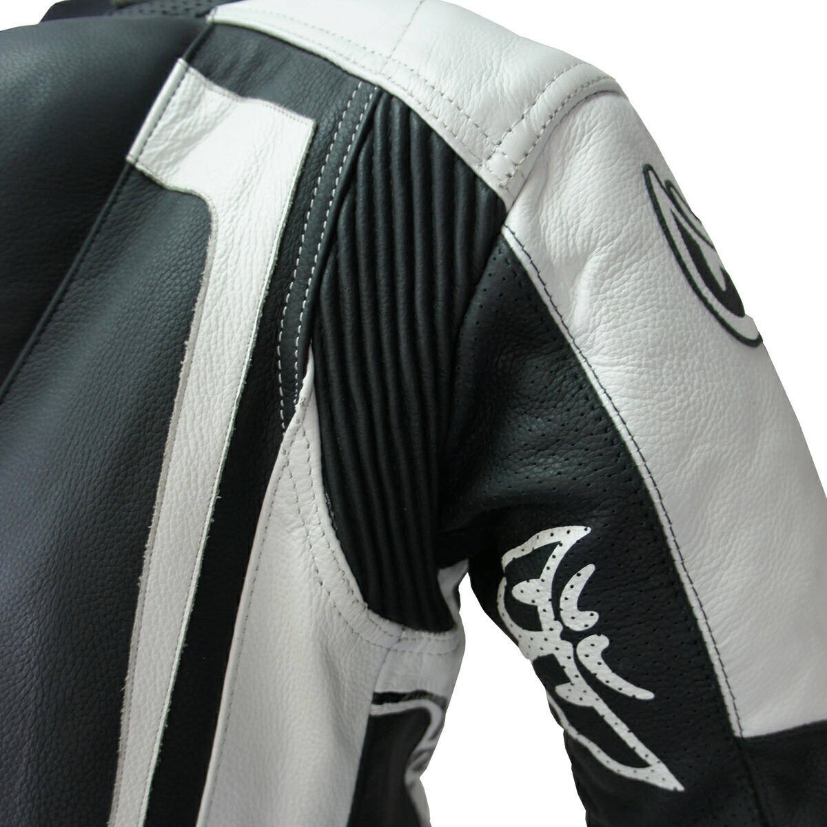 楽天市場】BERIK ベリック レーシングスーツ LS1-171334-BK BLACK