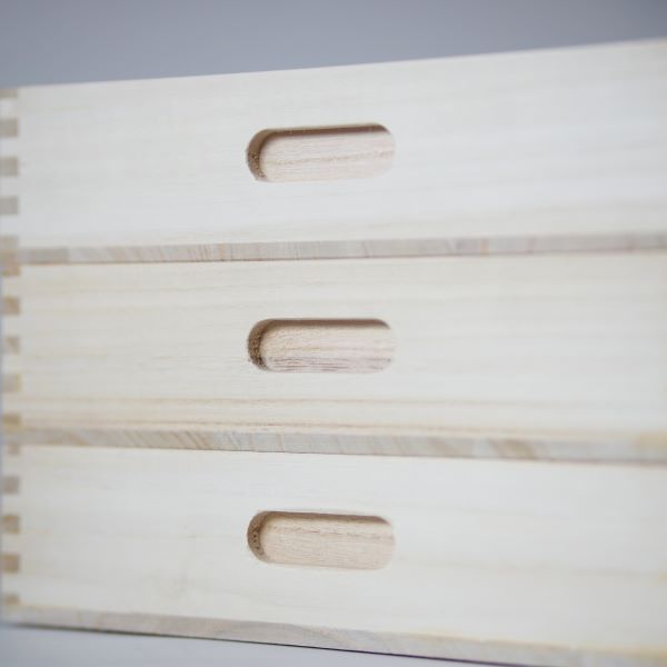 楽天市場】総桐 ふた付き もち箱 3段組 木製 桐製 餅箱 フード