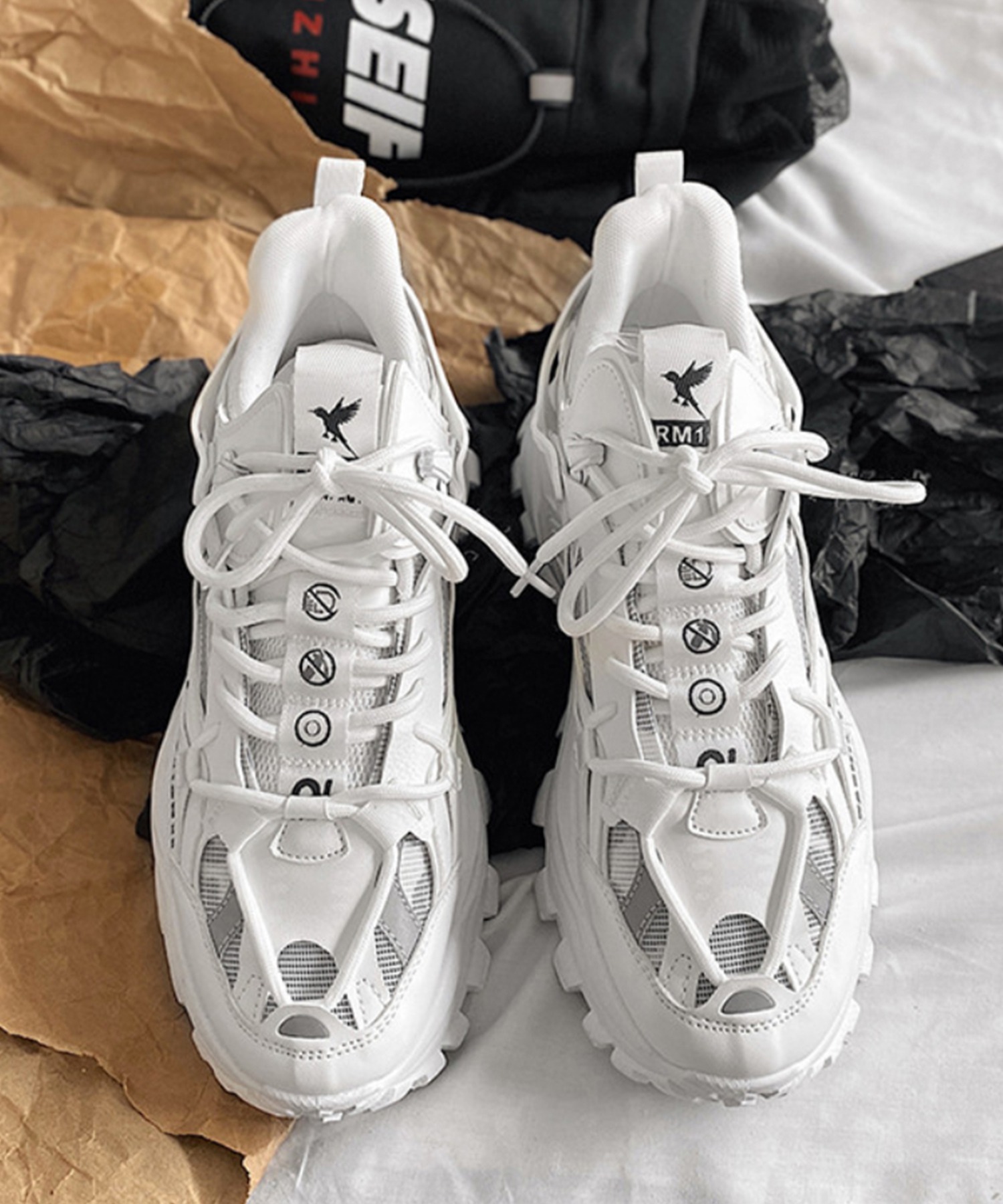 楽天市場】凸凹ビッグシルエットシューズ 厚底 スニーカー メンズ