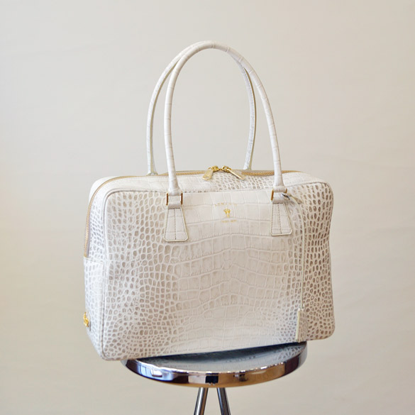 楽天市場】ADMJ ボストンバッグ HIMARAYA ヒマラヤ ホワイトクロコ型