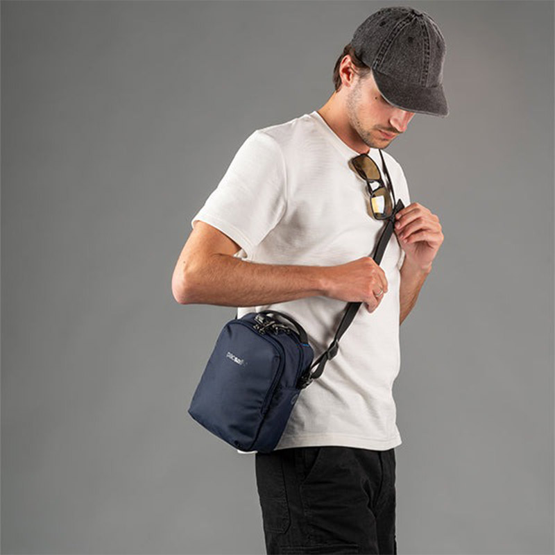 楽天市場】P10倍 パックセーフ V コンパニオン クロスボディ