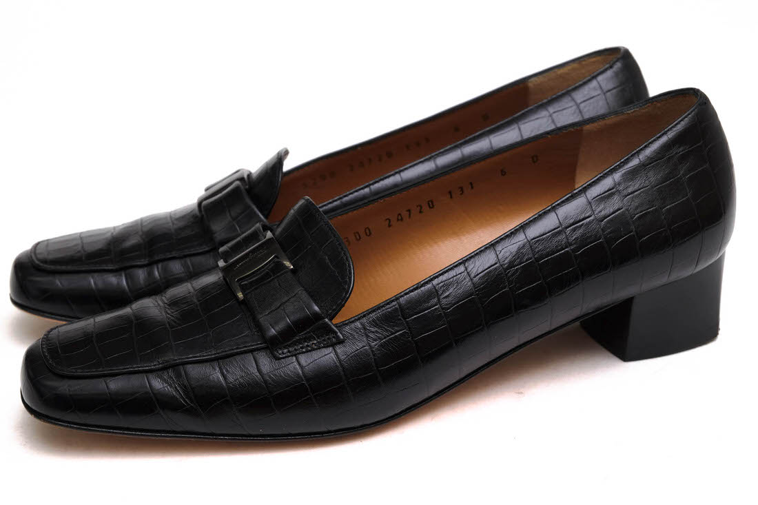 楽天市場】フェラガモ オードリーの通販