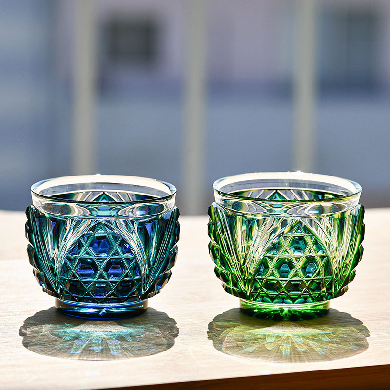 楽天市場】薩摩切子 二色猪口 大 cut208 蒼黄緑 ルリ緑 二色衣 二色