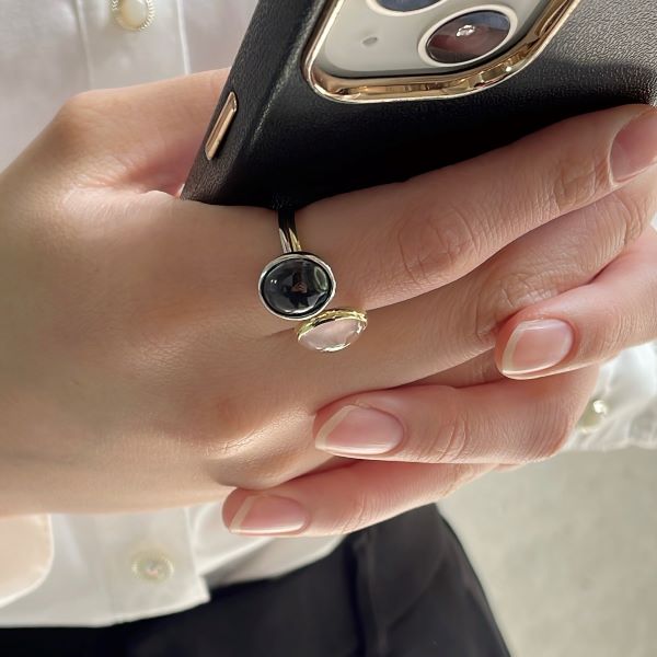 楽天市場】ロンドンブルートパーズ カボションカット リング 指輪