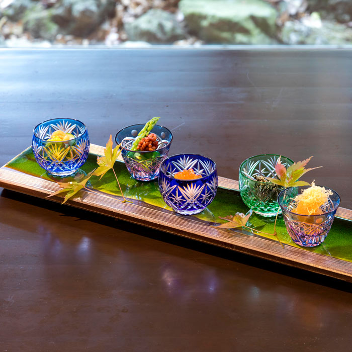 楽天市場】江戸切子 ぐい呑 水色 【硝子工房 彩鳳 直営店】 剣菱星文様