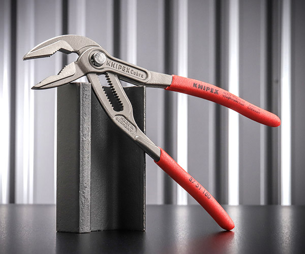 楽天市場】日本正規品 クニペックス コブラ エクストラスリム