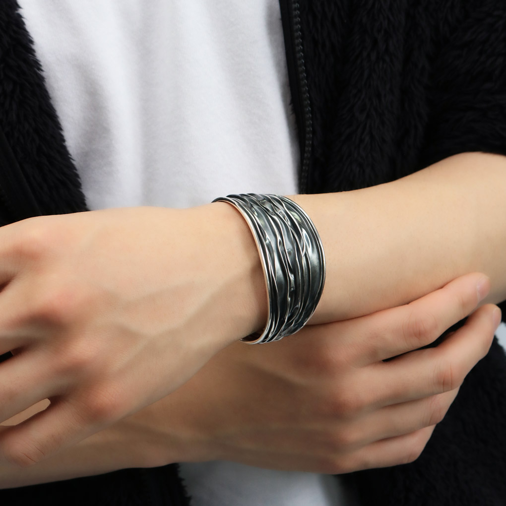 楽天市場】幅広 ヴィンテージ パターン シルバー バングル