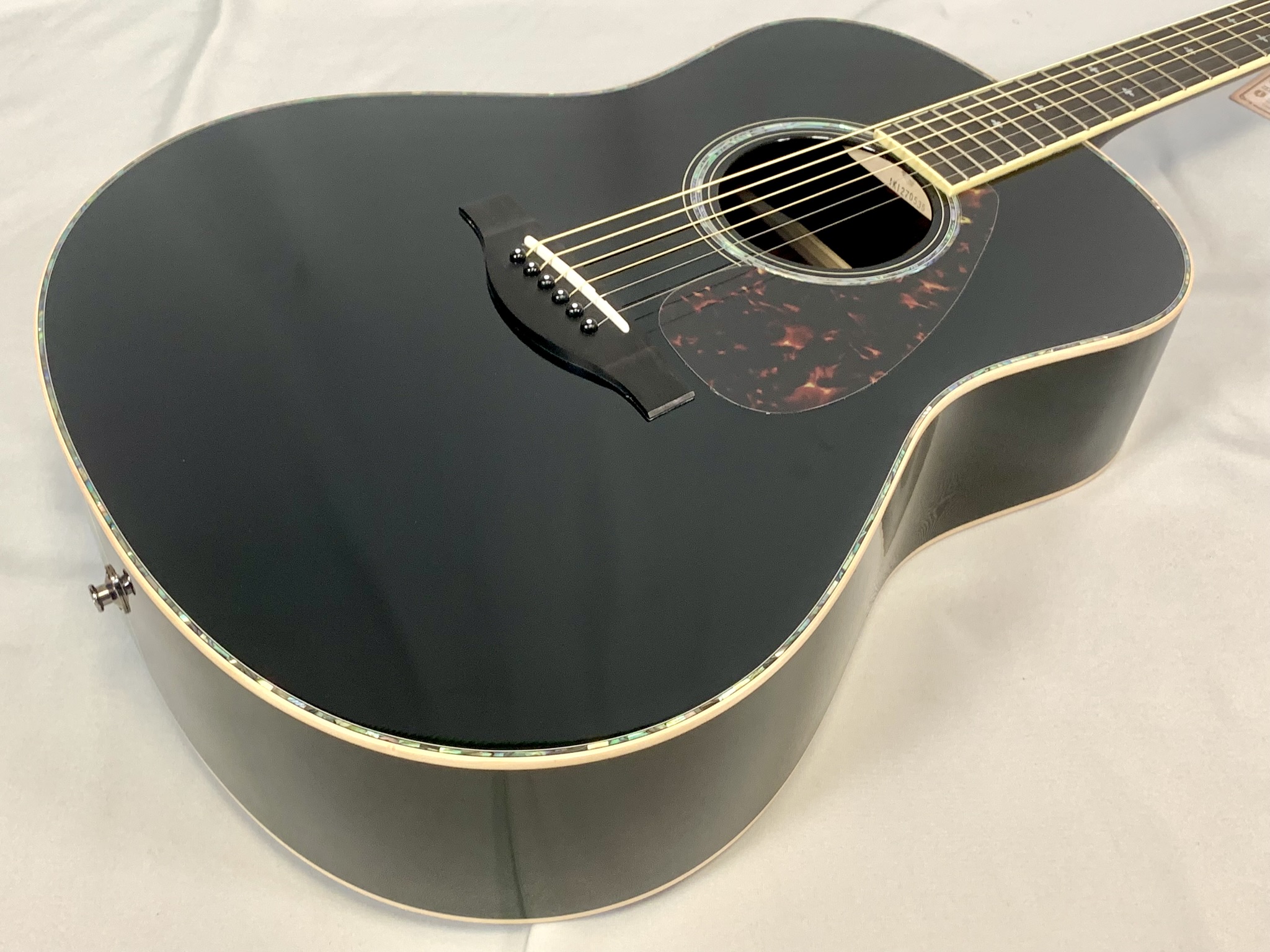 ヤマハ Lシリーズ LL16D ARE [BL] (アコースティックギター) 価格比較