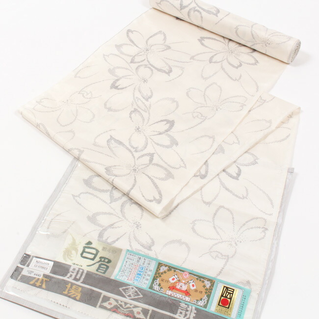 楽天市場】【3/11 01:59まで☆20%OFF】本場大島紬 白大島紬 反物 7