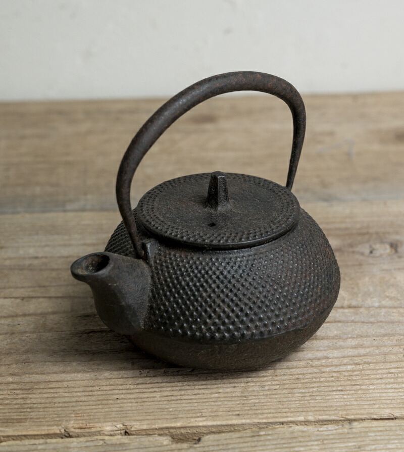 楽天市場】骨董○南部鉄器鉄瓶○煎茶用鉄瓶 / 小型 | 大正昭和-19世紀