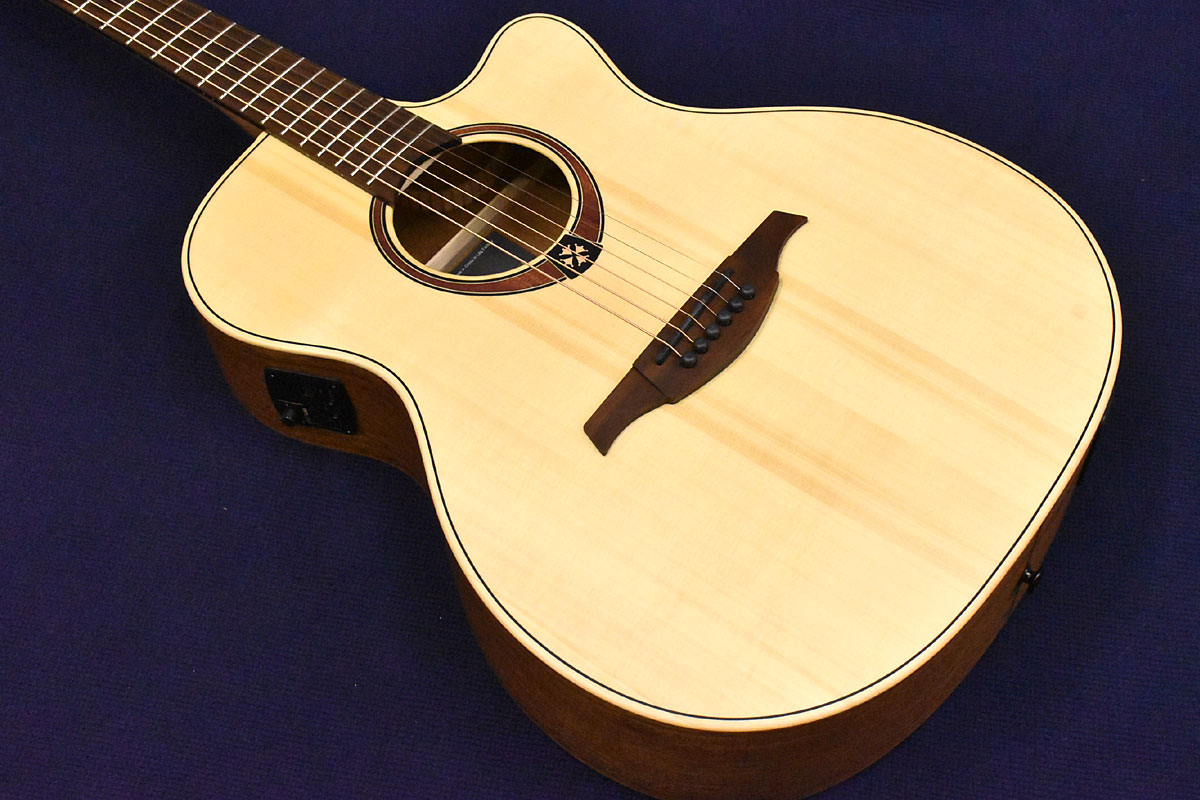 楽天市場】LAG Guitars T70ACE NAT【スペア弦付き】【送料無料