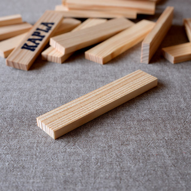 楽天市場】カプラ 積み木 KAPLA 280 初級 緑 アートブック付 魔法の板