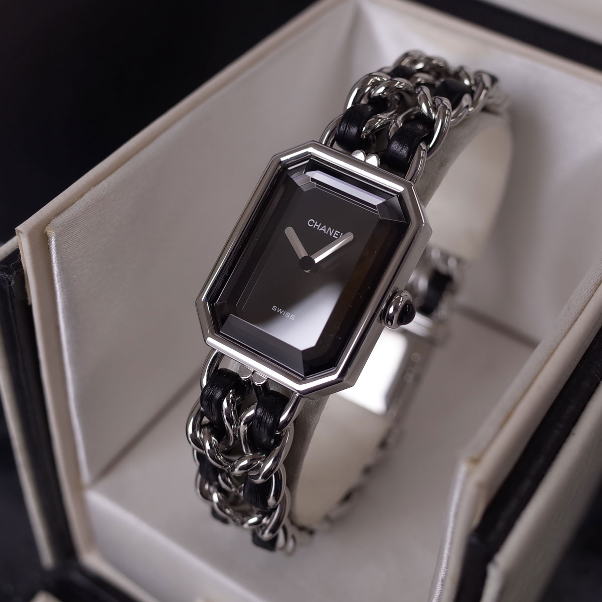 楽天市場】美品 シャネル CHANEL プルミエール ブラック シルバー