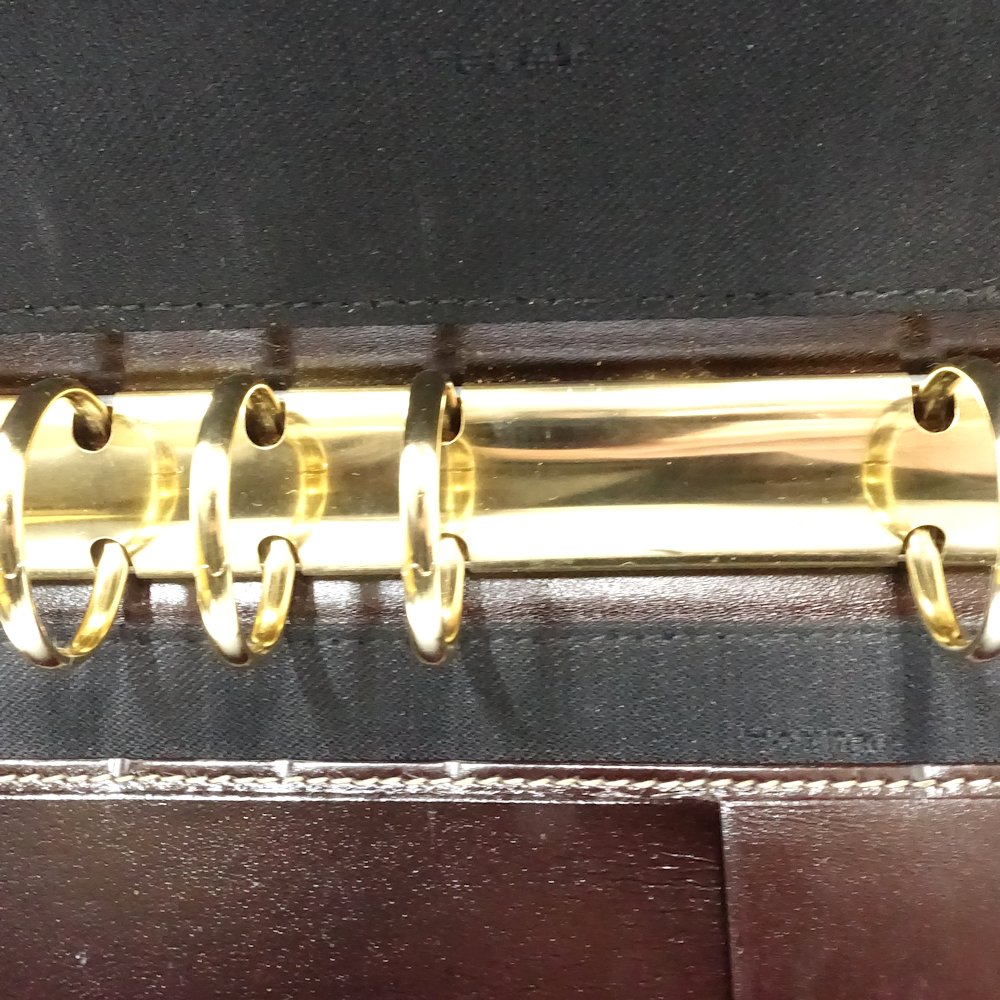 楽天市場】FENDI フェンディ 手帳カバー 30161 ズッカ柄 PVCxレザー