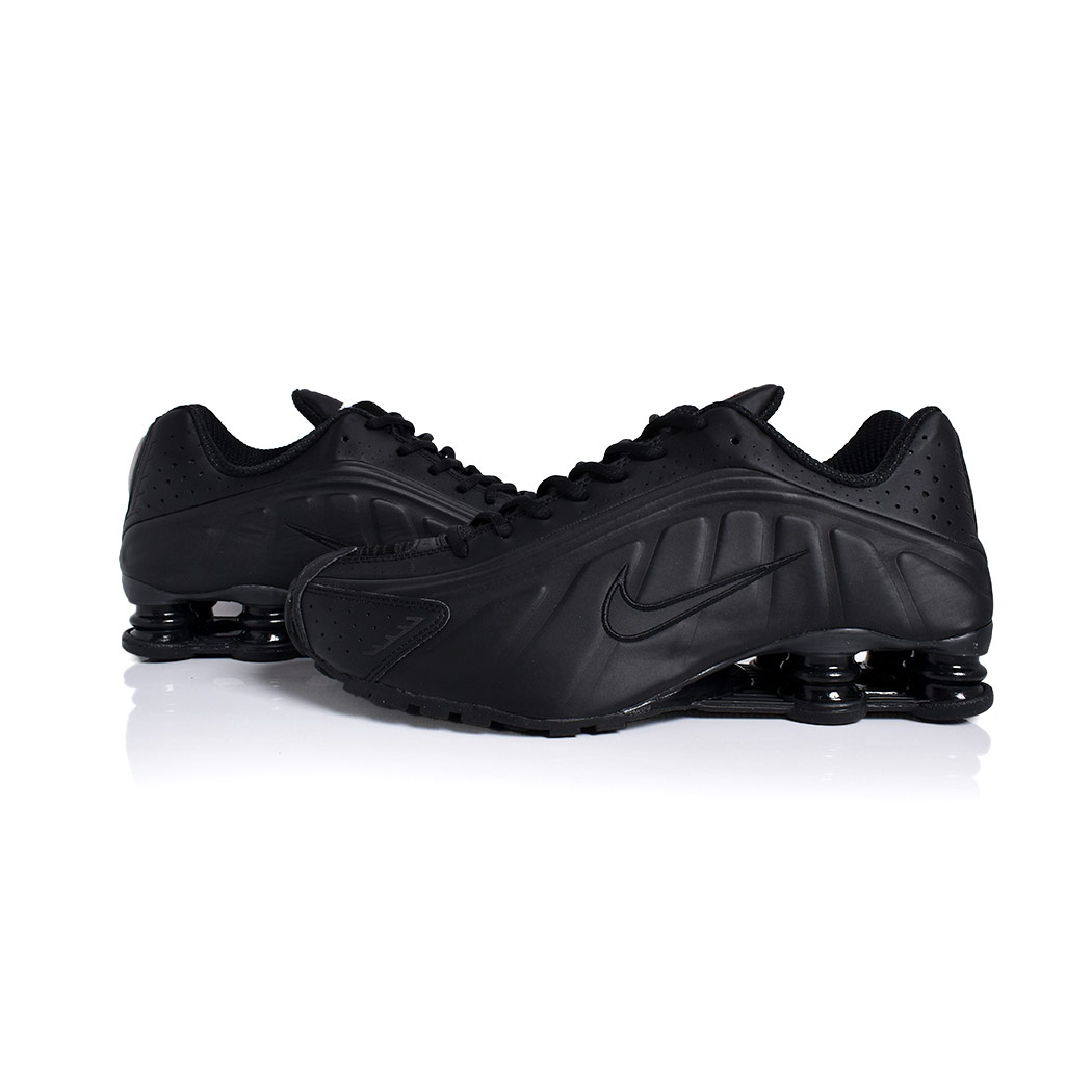 楽天市場】【最大5000円OFFクーポン配布中！！】NIKE SHOX R4 