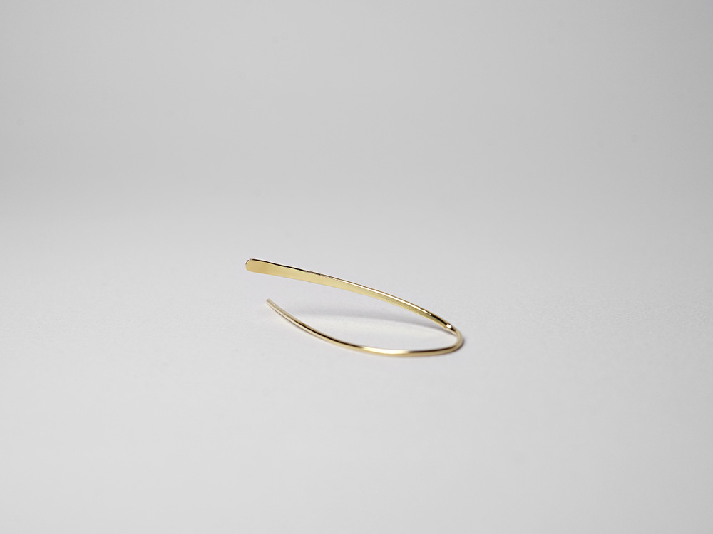 楽天市場】K18 Zarame ピアス このかたちが丁度いい。 K18ゴールド