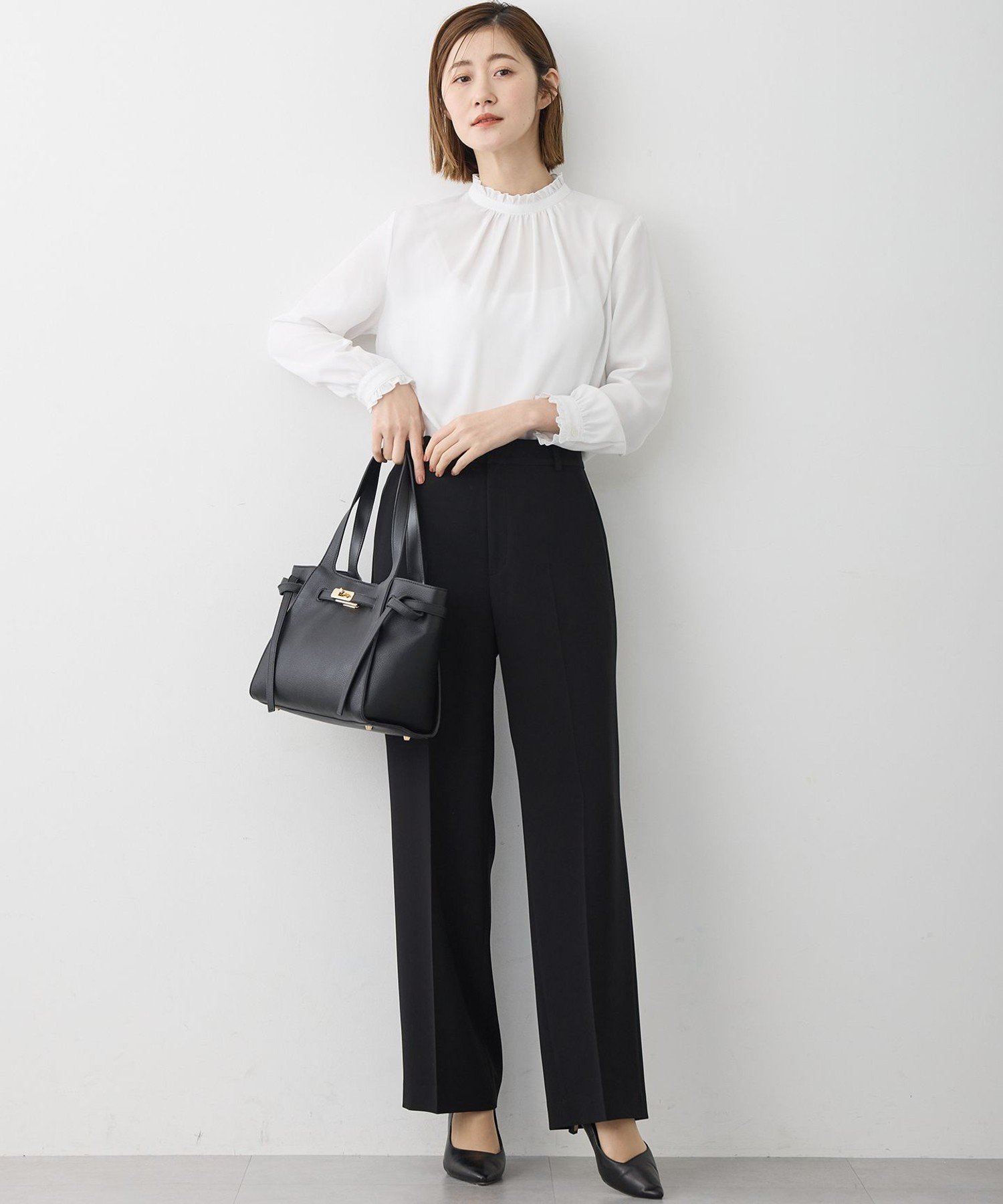 23区｜【洗える】バックサテンアムンゼン フリルデザインシャツ