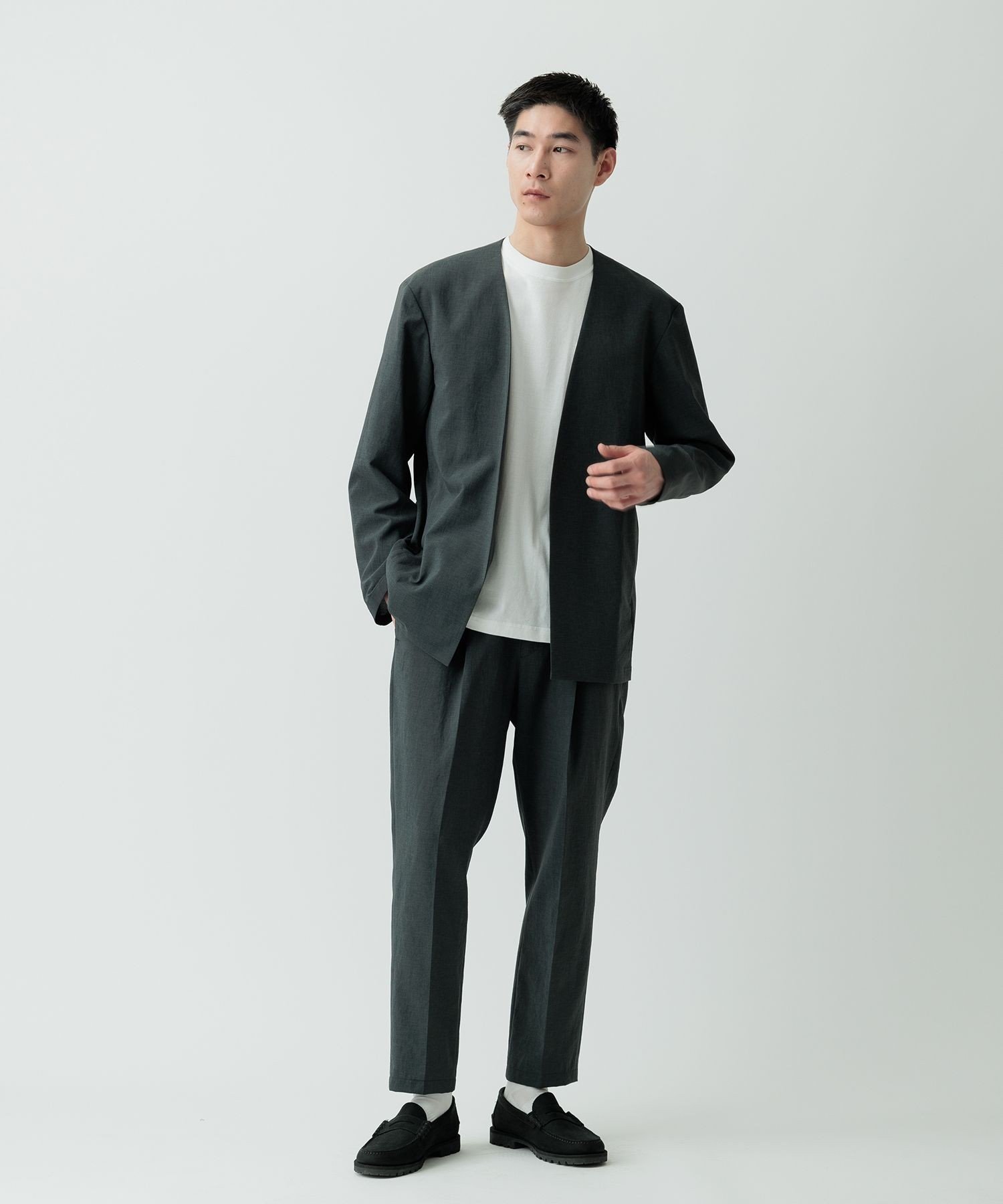 ADAM ET ROPE'｜【RIRANCHA】サマーセットアップ / ノーカラー