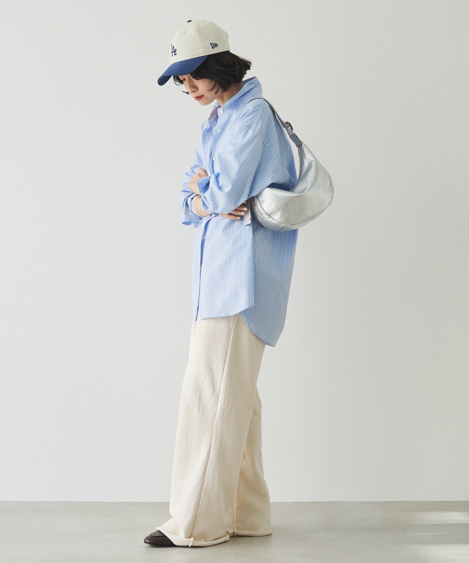 russet｜ソフトレザーラウンドショルダーバッグ[silver] | Rakuten