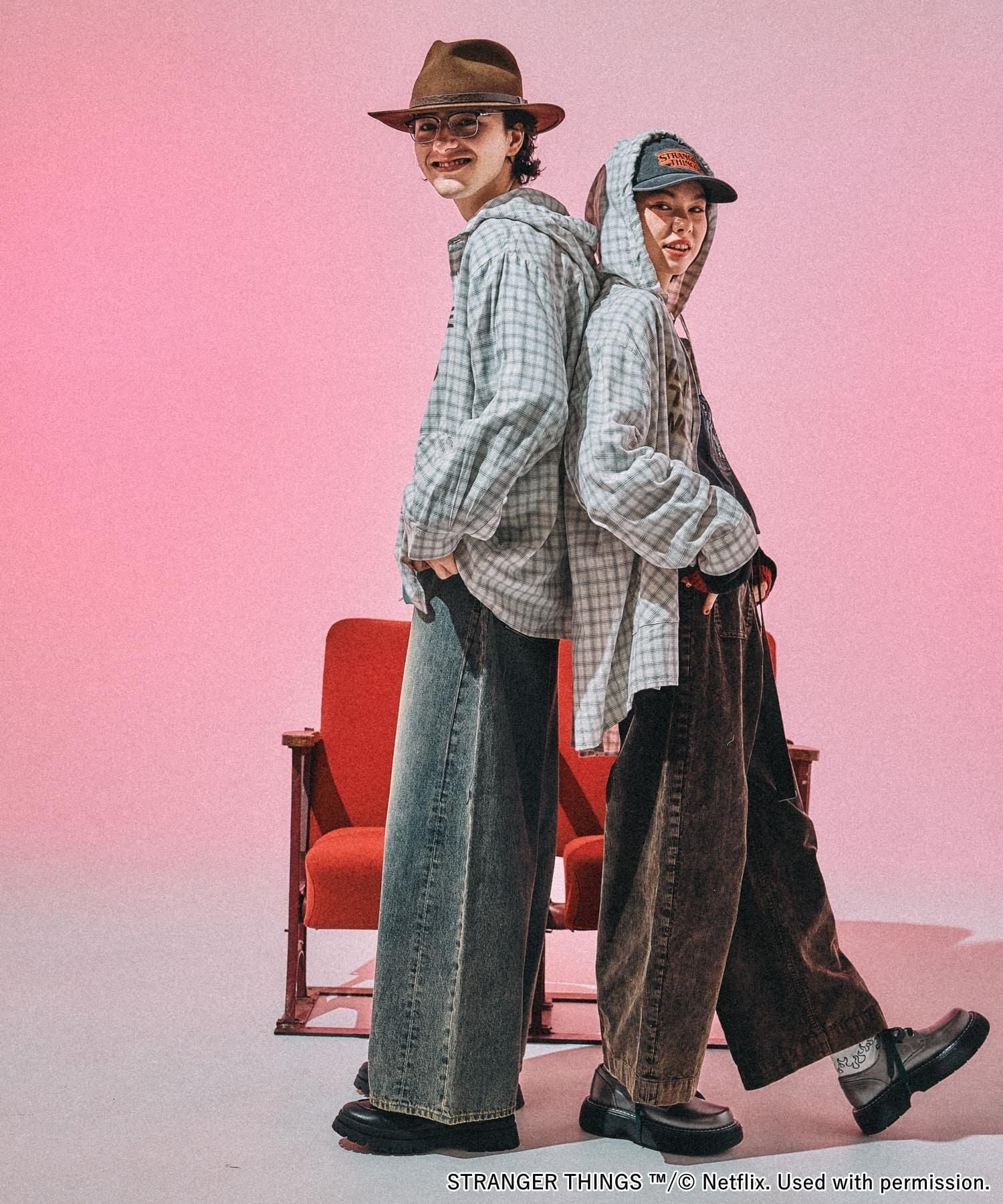 niko and ｜【STRANGER THINGS】コラボ チェックフードシャツ