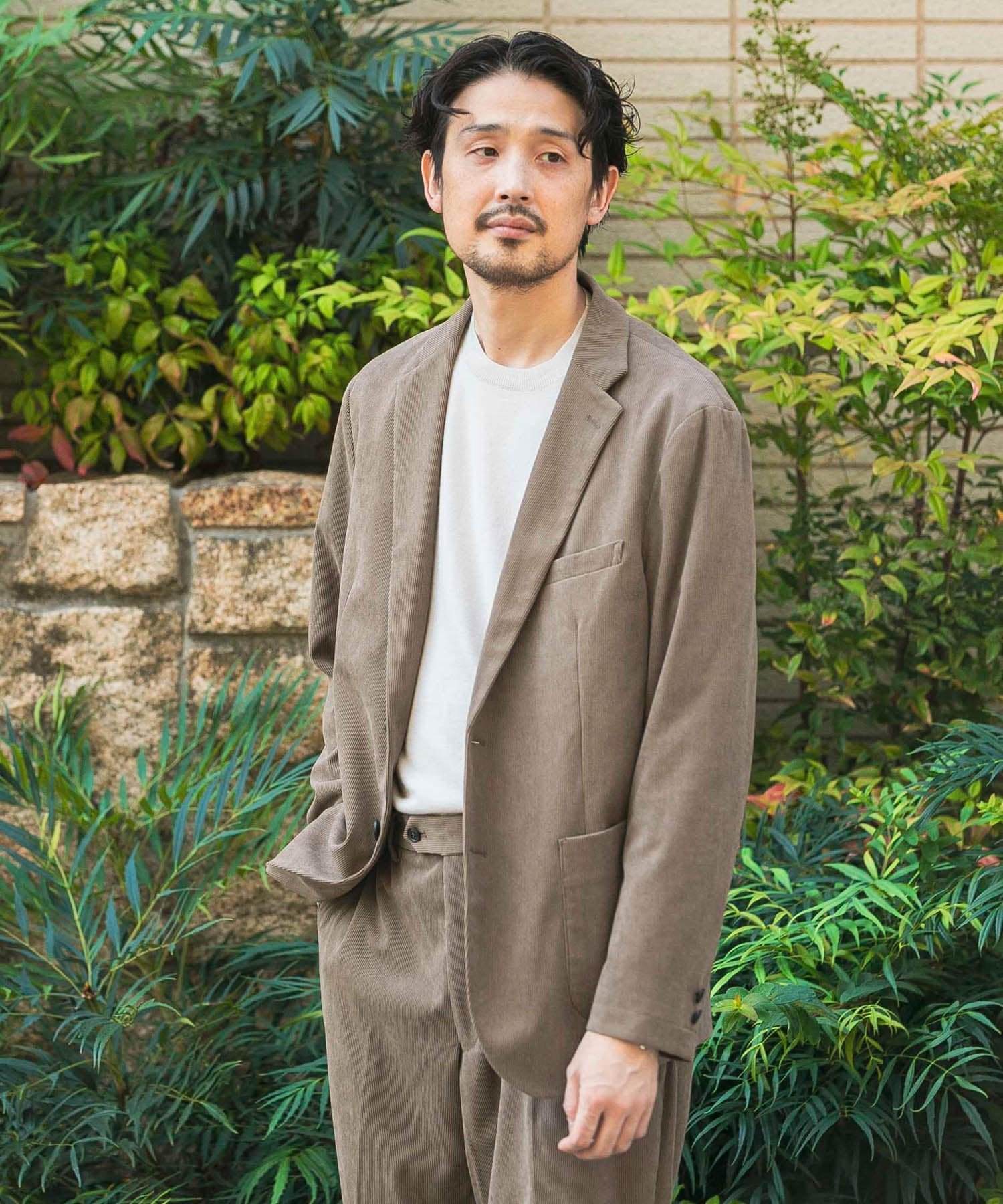 URBAN RESEARCH DOORS｜LIFE STYLE TAILOR コーデュロイ