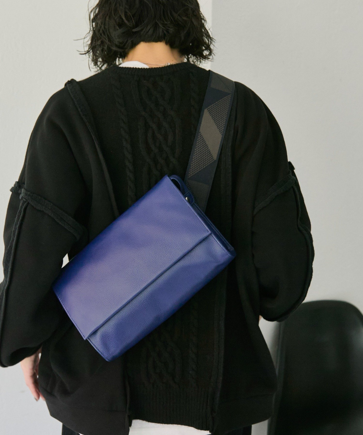 ear PAPILLONNER｜《本革/軽量470g/ボディバッグ》柄ワイドテープ