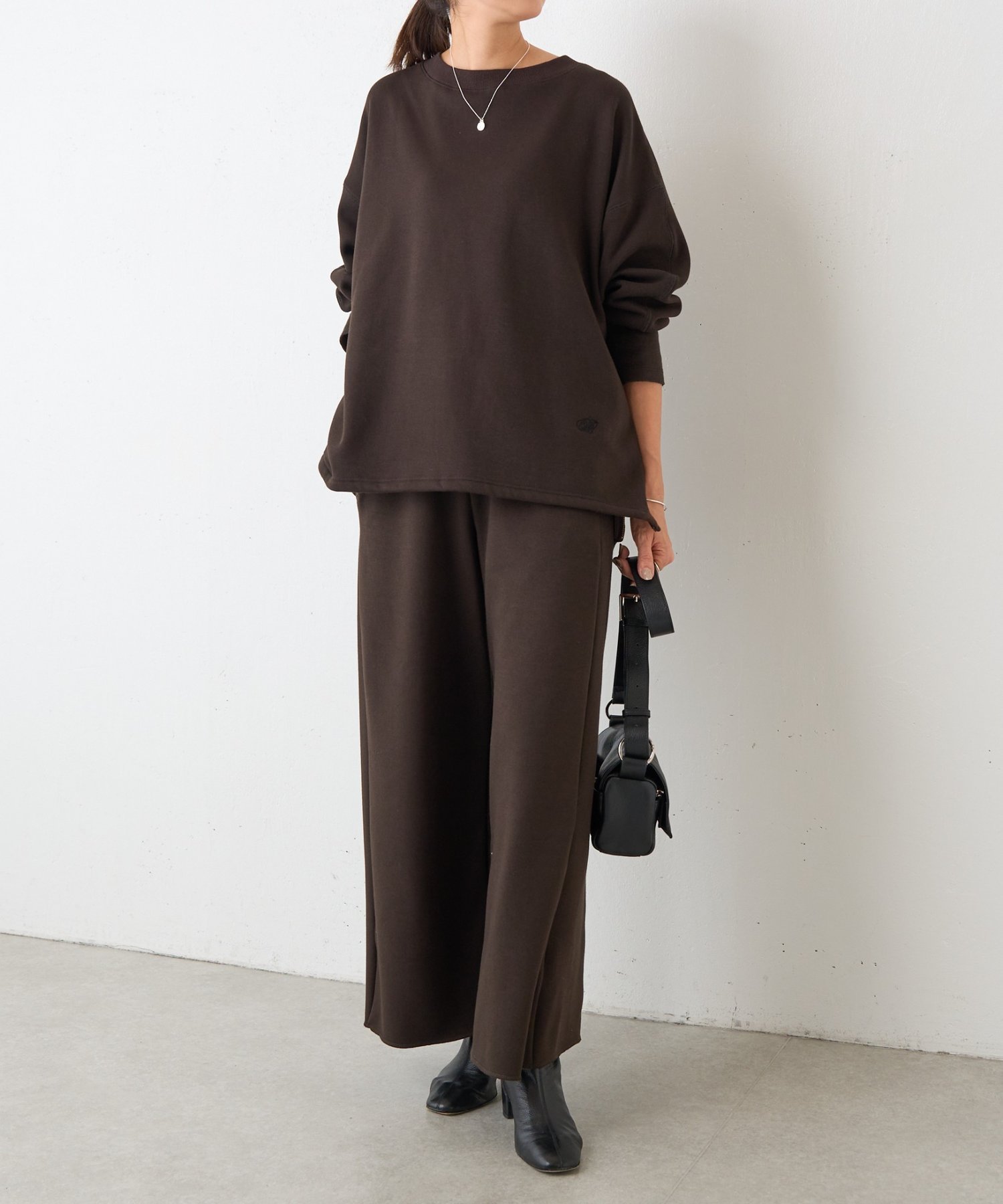 BEARDSLEY｜刺繍入り裏ボアトレーナー | Rakuten Fashion(楽天