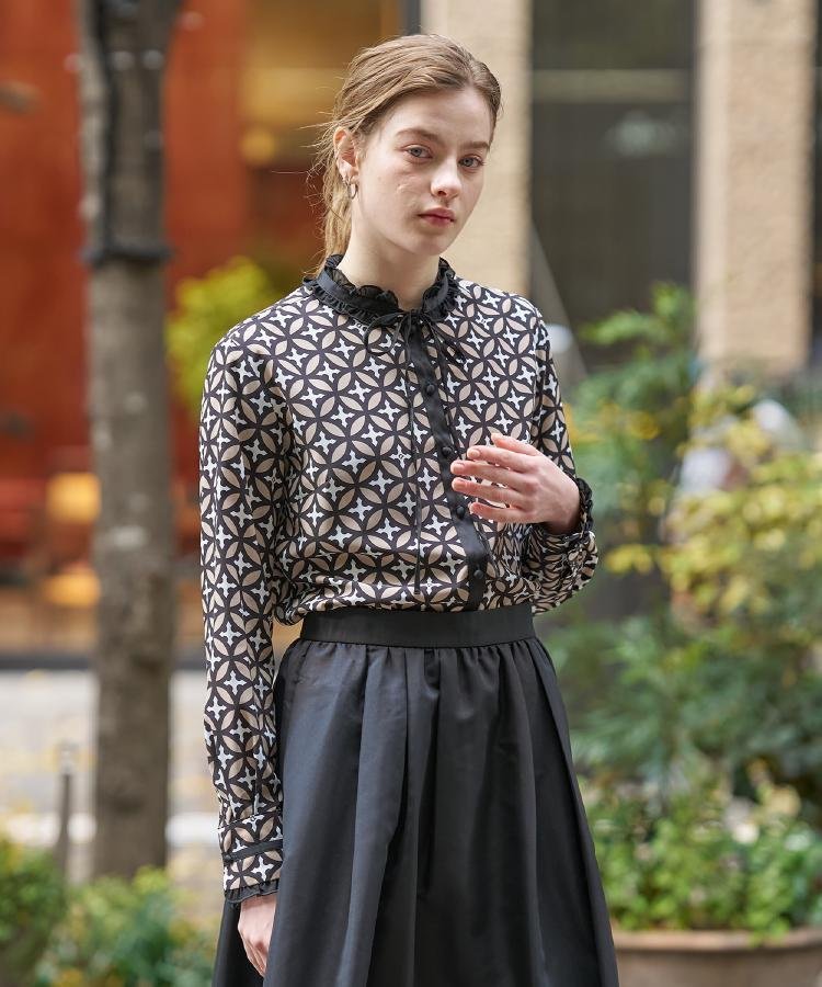 DRESSTERIOR｜【モデル美香*DRESSTERIOR】コラボレーション オーバー