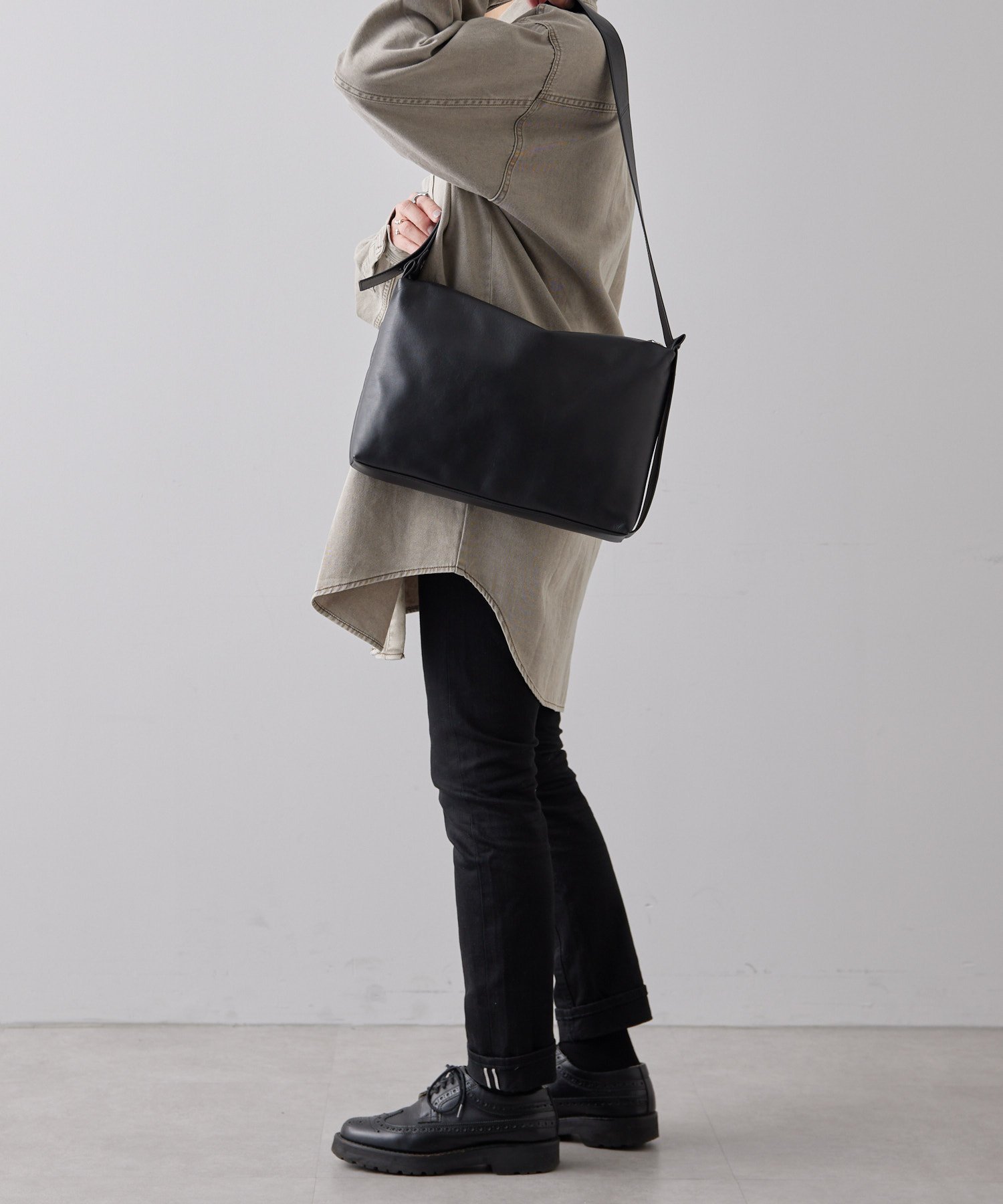 ear PAPILLONNER｜《SNS総再生数800万突破!本革/軽量》2WAYレザー