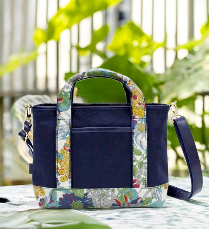 楽天市場】大人可愛い上質カジュアルキャンバストートバッグ